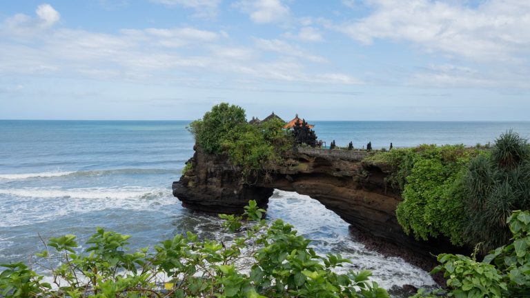 Batu Bolong temple at the Tanah Lot temple complex, Bali